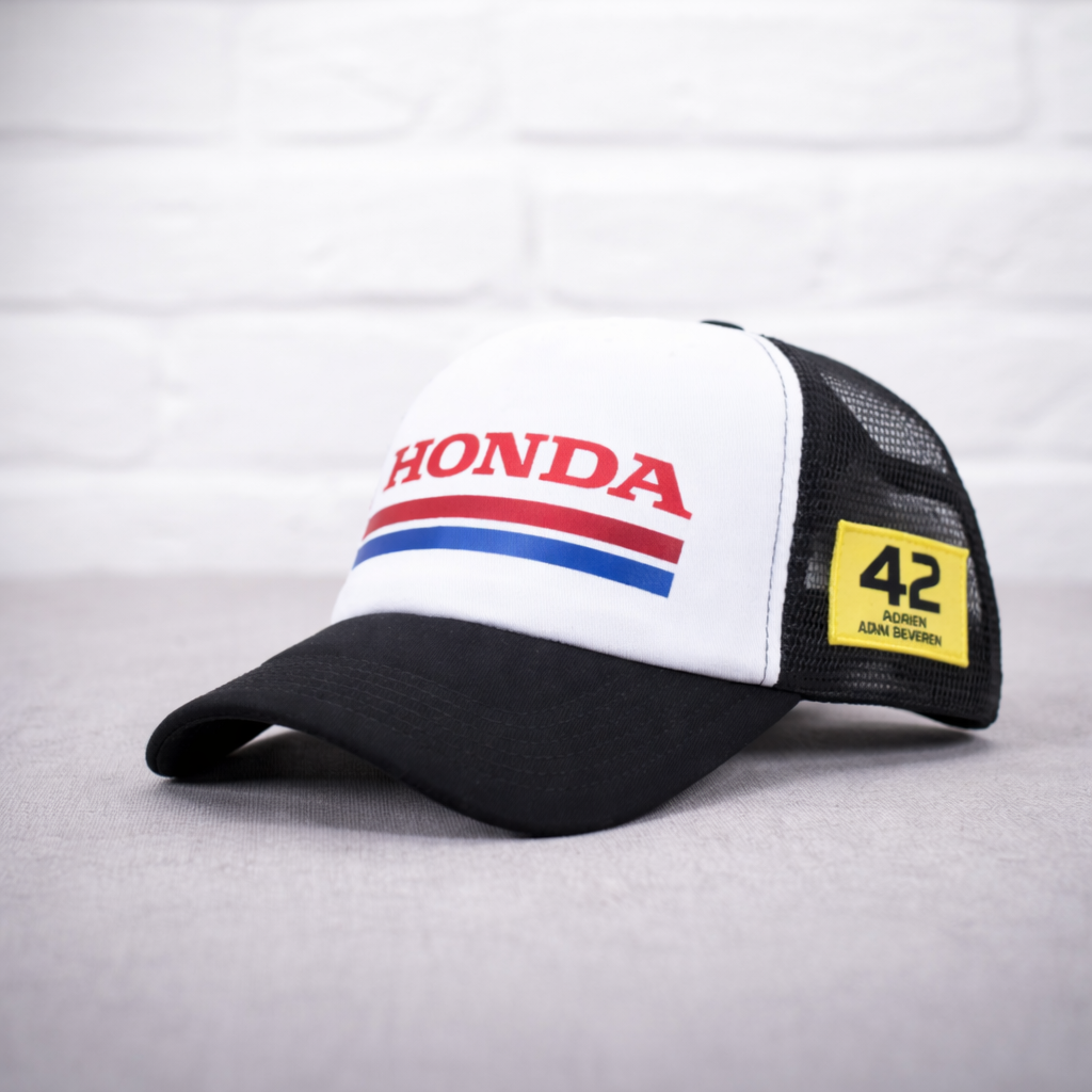 Casquette Honda blanc et noir avec dossard 42 Adrien Van Beveren rallye Dakar